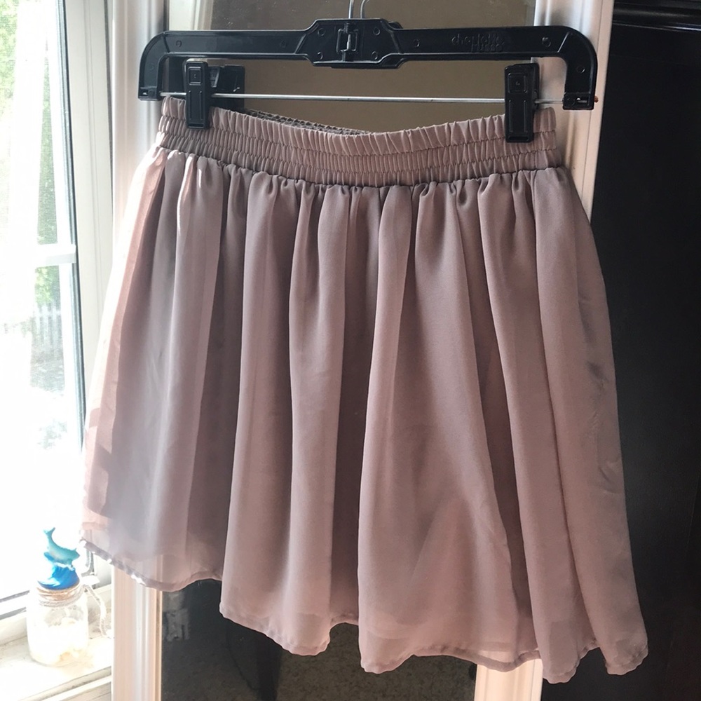 Light brown fabric skirt!